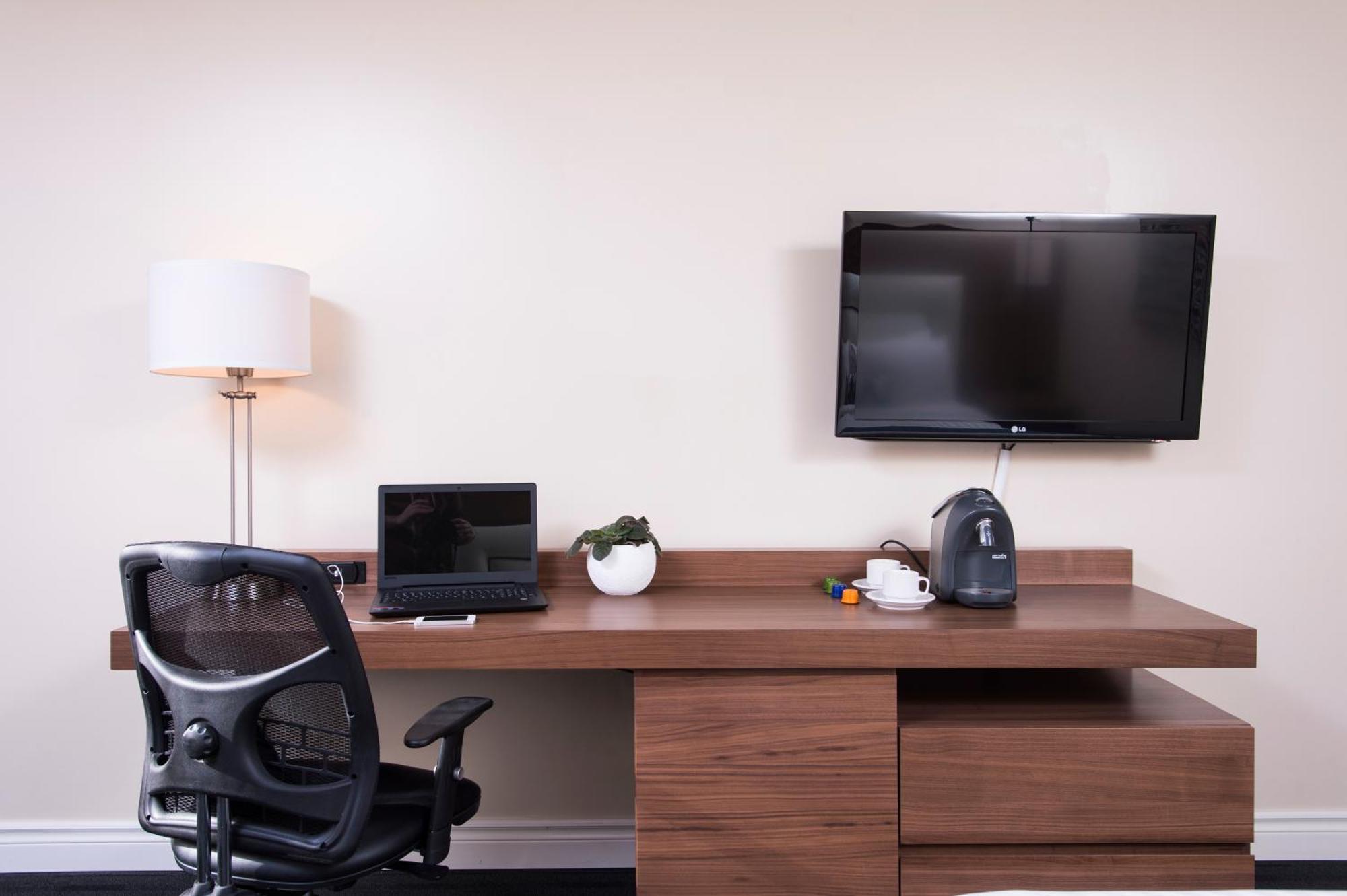 Hotel Albert Par G5 Rouyn Room photo